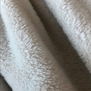 Meet your Posher, Cameron